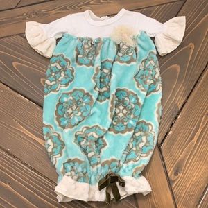 Haute baby gown